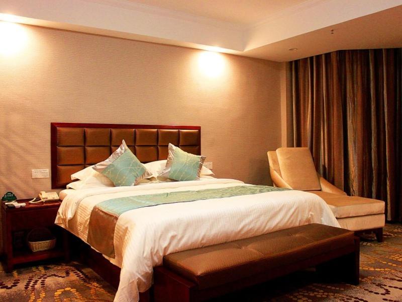 Greentree Inn Jiangxi Jindezhen People Square Jindin Business Hotel Jingdezhen Extérieur photo